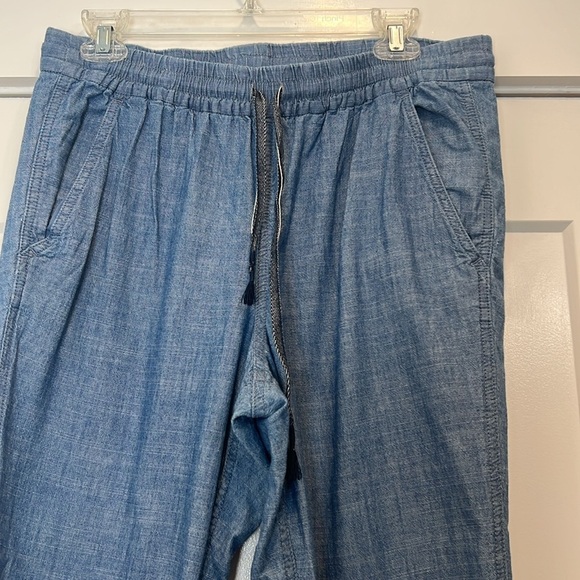 J. Crew Blue cotton pants with Elastic Waistband size 8. - Picture 3 of 8